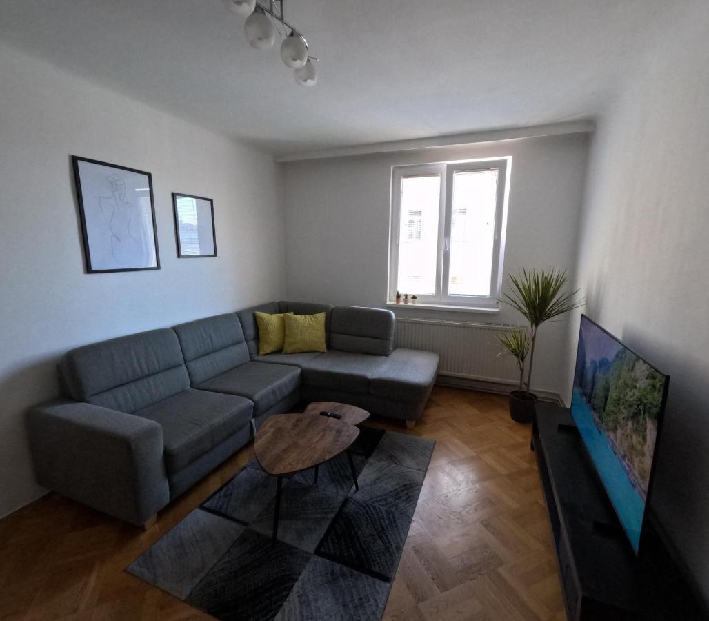 Vienna: Cozy 2-Room Apt. Bagian luar foto